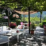 Odos Kentavron Hotel 2*