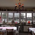 Odos Kentavron Отель Цагарада