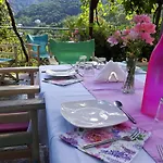 Hotel Odos Kentavron 2*