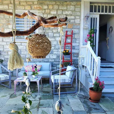 Odos Kentavron 2* Tsagkarada