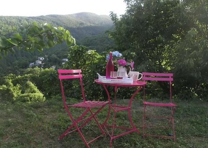 Odos Kentavron Отель Цагарада